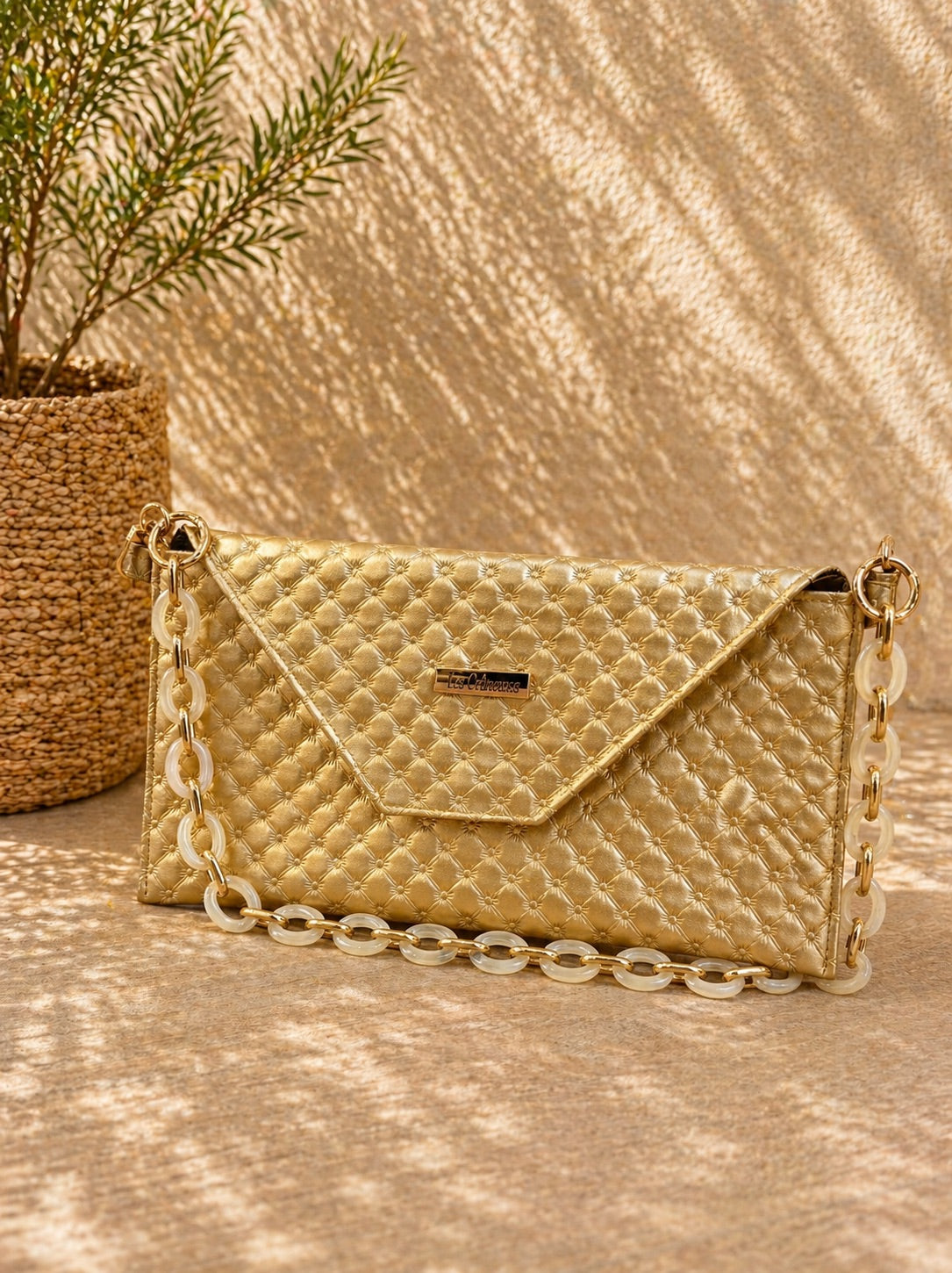 Pochette MINA